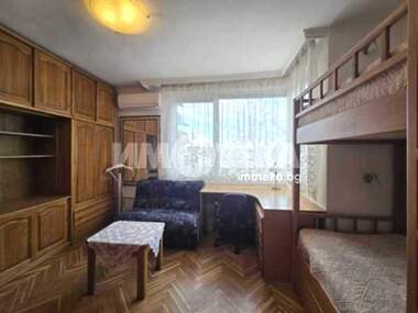 Închiriere - Apartament în Stariat grad,  Plovdiv