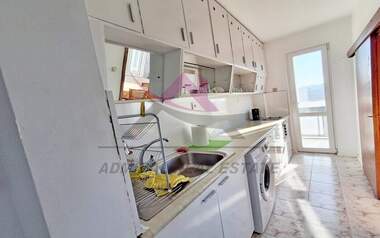 Miete - Wohnung in Pobeda,  Warna