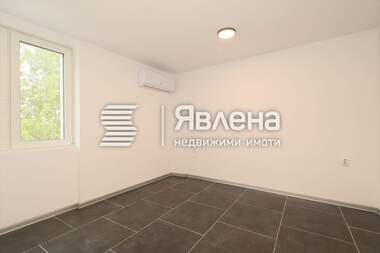 Наем - Офис в Център,  София