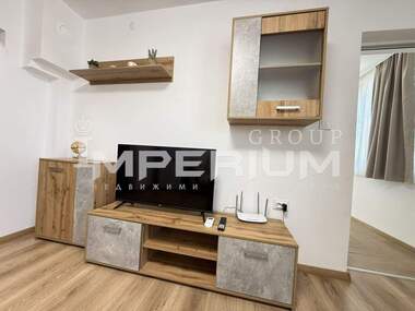 Închiriere - Apartament în Kolhozen pazar,  Varna