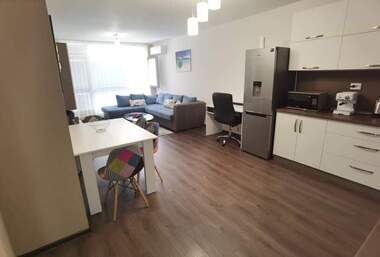 Kira - Apartman olarak Mladejki halm,  Plovdiv