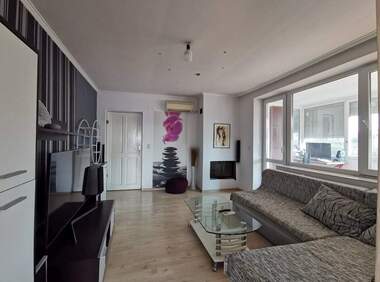 For sale - Apartment in Center,  Ruse