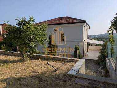 Vânzare - Casă în Manastirski rid,  Varna