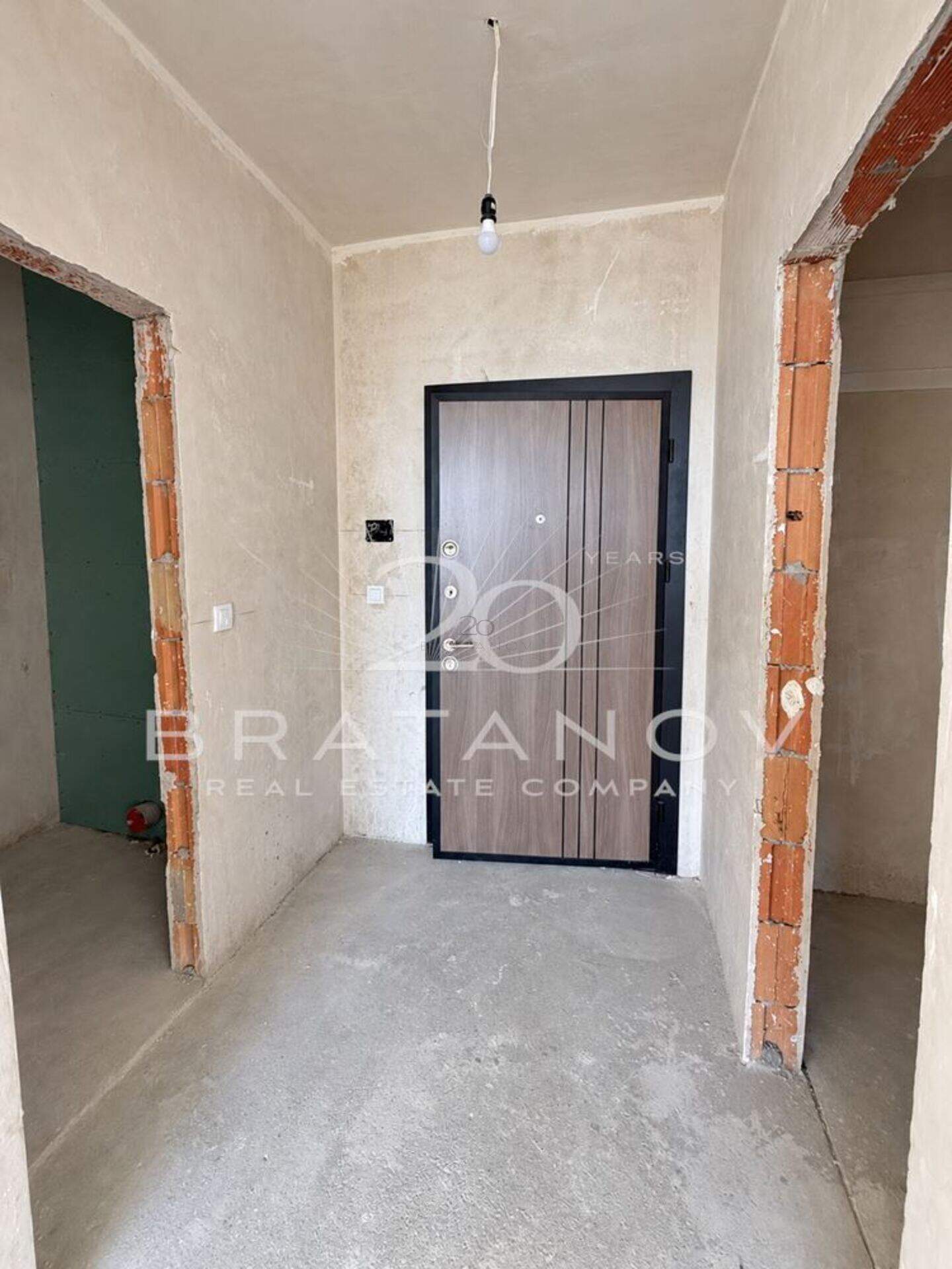 Cu trei camere Apartament în Slaveîkov, Burgas – fotografia 6