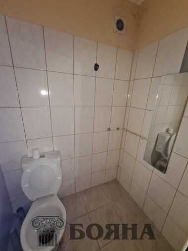 Vânzare - Magazin în Drujba 2,  Ruse