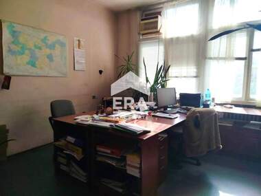 For sale - Office in Shirok centar,  Lovech