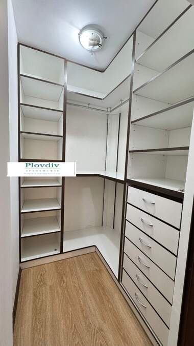 Kira - Apartman olarak Iujen,  Plovdiv