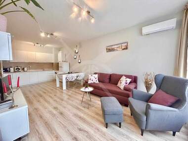 Închiriere - Apartament în Asparuhovo,  Varna