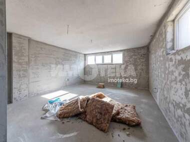 Продажба - Офис в Пчелина,  Варна