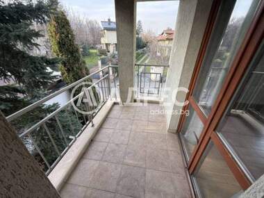 Miete - Haus in Mladost-4,  Sovia