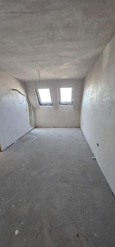 Verkauf - Wohnung in Malinowa Dolina,  Sovia