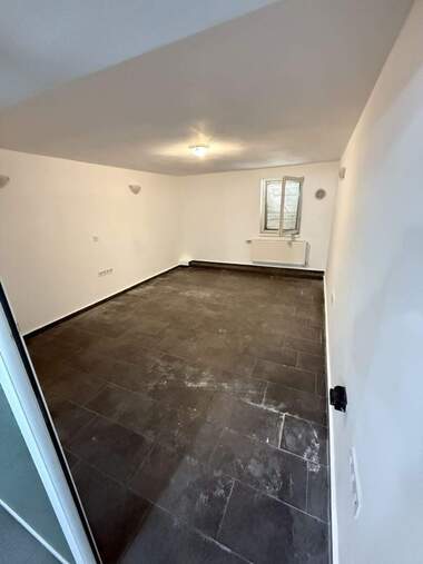 Vânzare - Apartament în Goțe Delceev,  Sofia