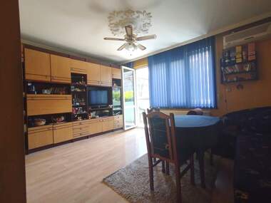 For sale - Floor of a house in Rodina 2,  Ruse