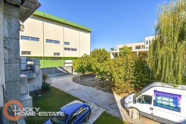 For sale - Store in Industrialna zona-Sever,  Plovdiv