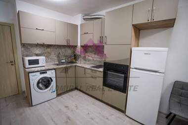 Miete - Wohnung in Kolhozen pazar,  Warna