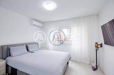 Vânzare - Apartament în Levski,  Varna