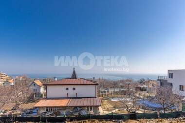 Продажба - Къща в Галата,  Варна