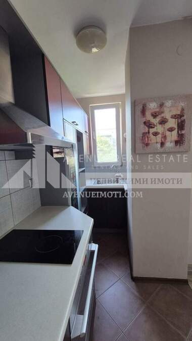 For sale - Apartment in Iujen,  Plovdiv