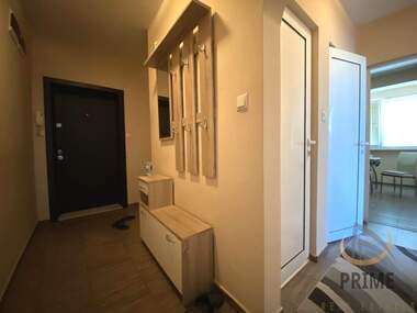 Miete - Wohnung in Lazur,  Burgas
