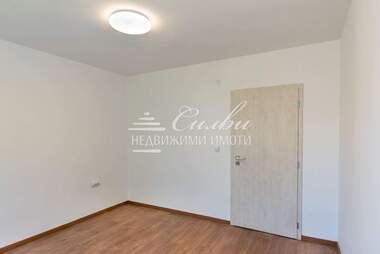 Продажба - Апартамент в Тракия,  Шумен