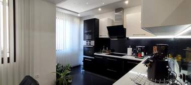 Vânzare - Apartament în Center,  Plovdiv