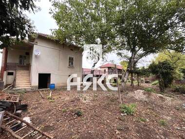 Satış - Ev olarak Karlukovo,  Loveç