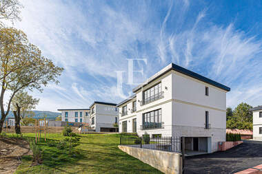For sale - House in Simeonovo,  Sofia