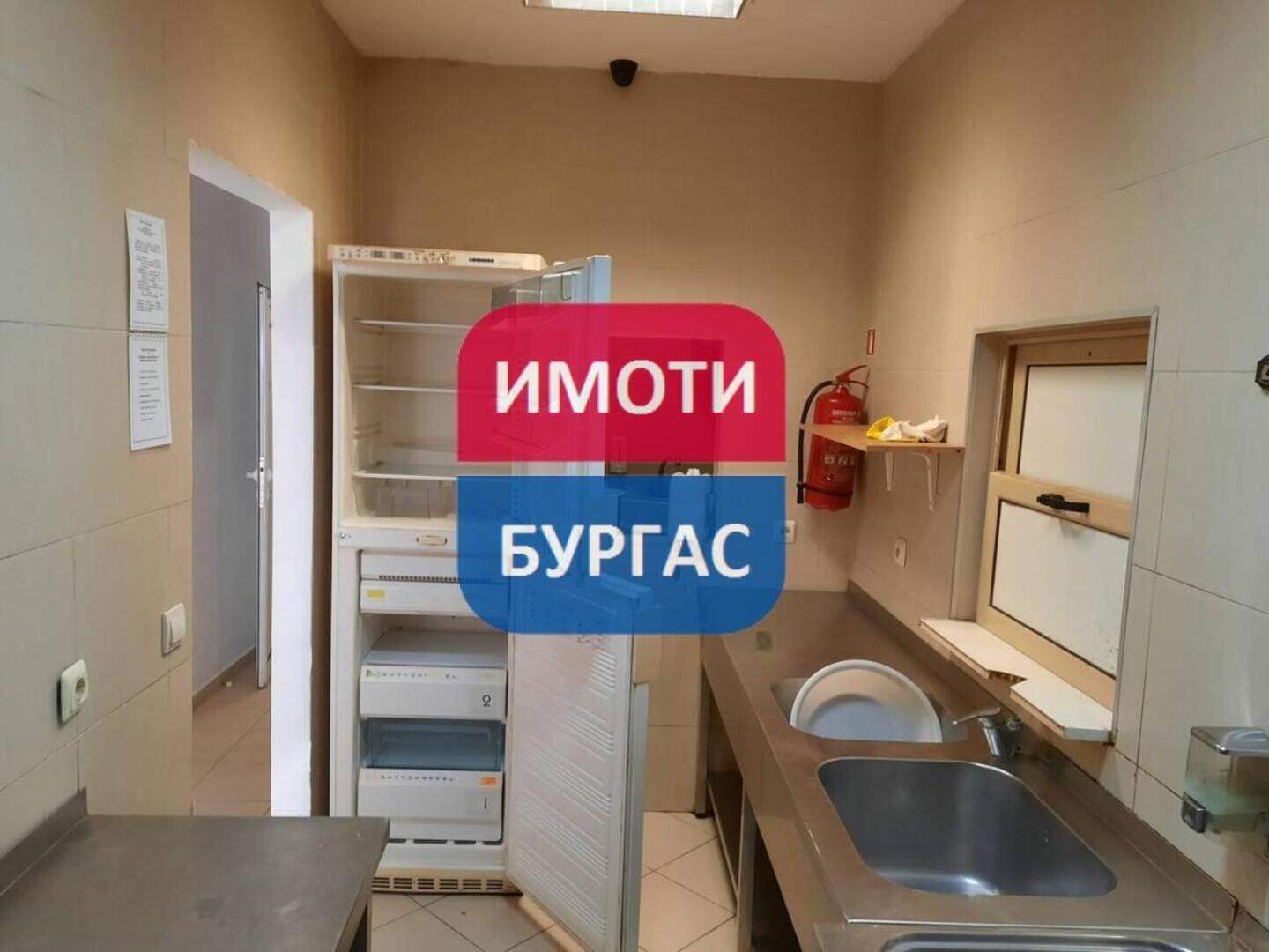 Заведение във Възраждане, Бургас – снимка 4