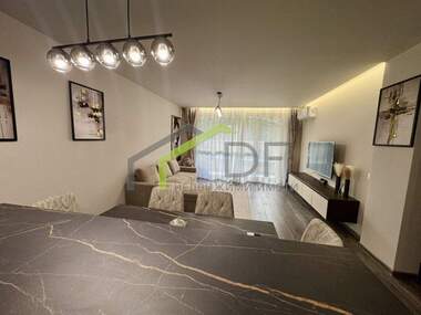 Vânzare - Apartament în Izgrev,  Varna