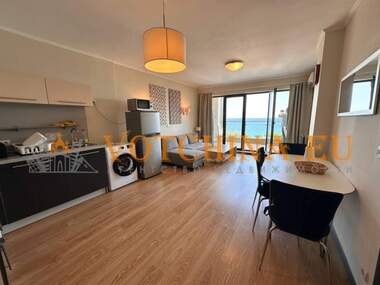 Vânzare - Apartament în Biala,  Varna