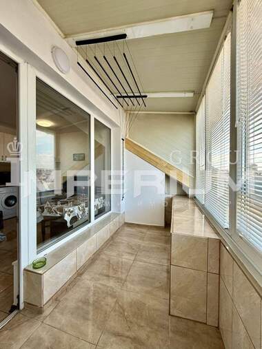 For rent - Apartment in Kolhozen pazar,  Varna