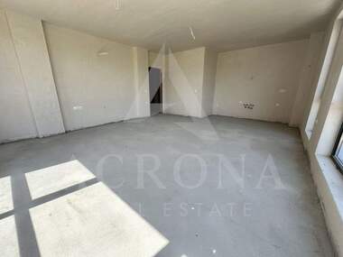 Продажба - Апартамент в Остромила,  Пловдив