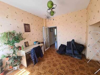For sale - Apartment in Ovcharski,  Haskovo