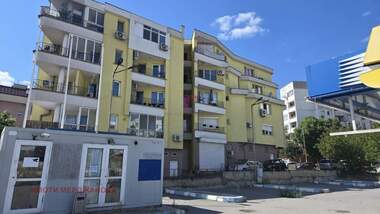 Продажба - Магазин/Офис/Салон за красота/Зъболекарски кабинет в Железник-изток,  Стара Загора