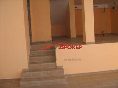Kira - Yer/Dükkan/Ofis/Depo/Güzellik salonu olarak Centar,  Sliven