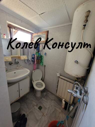 Продажба - Къща в Долно Войводино,  Хасково