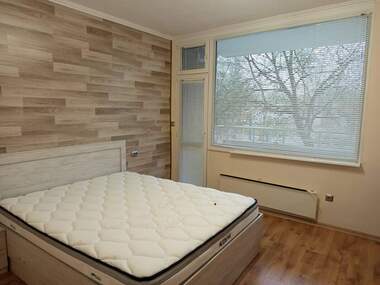 For sale - Apartment in Kazanlak,  Stara Zagora
