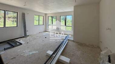 Verkauf - Wohnung in Wazrajdane 3,  Warna