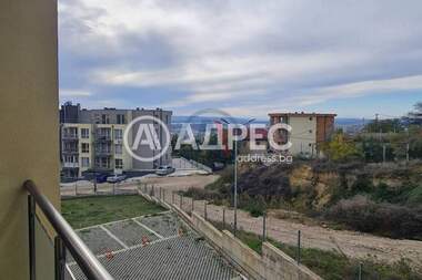 Vânzare - Apartament în Pceelina,  Varna