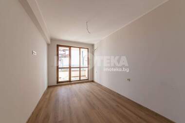 Продажба - Апартамент във Виница,  Варна