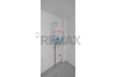 For sale - Store in Voenno uchilishte,  Shumen