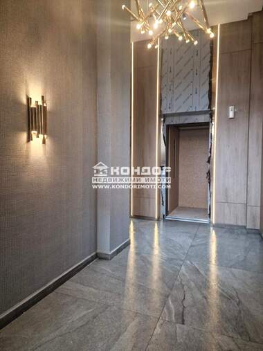 Vânzare - Apartament în Hristo Smirnenski,  Plovdiv