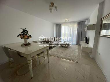 Vânzare - Apartament în Hristo Smirnenski,  Plovdiv