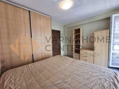 Închiriere - Apartament în Pogrebi,  Varna