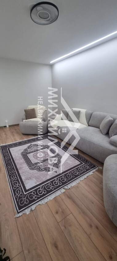 Продажба - Апартамент в Зора,  Стара Загора
