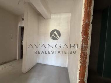 For sale - Apartment in Kiuchuk Parij,  Plovdiv