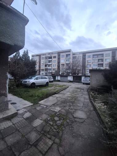 Продажа - Этаж дома в Мараша,  Пловдив