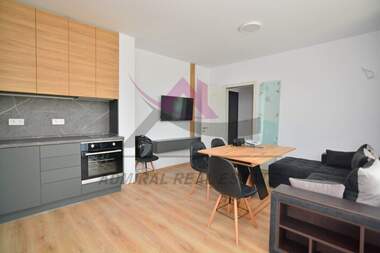 Miete - Wohnung in Izgrew,  Warna