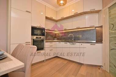 For rent - Apartment in Briz,  Varna