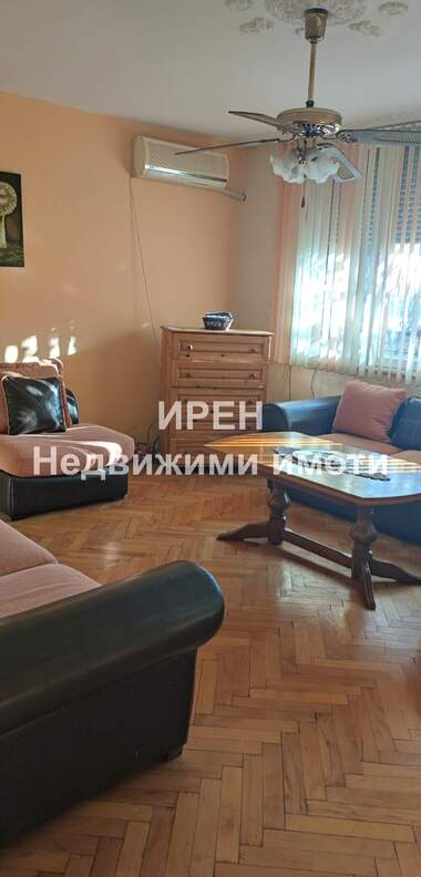 Vânzare - Apartament în Țentăr,  Iambol